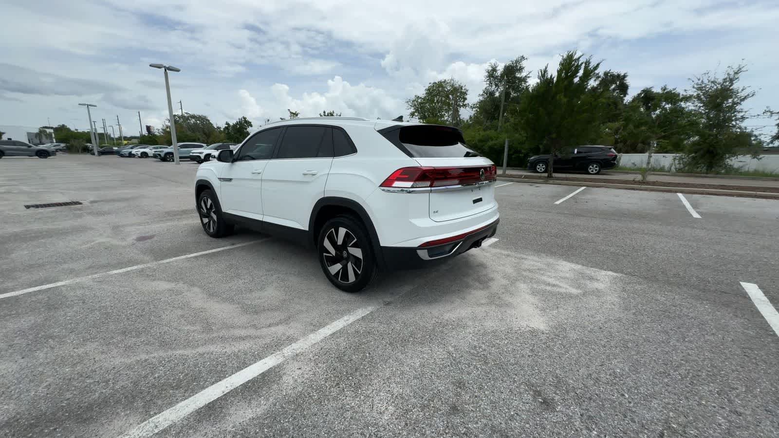 2024 Volkswagen Atlas Cross Sport 2.0T SE c/Tecnología