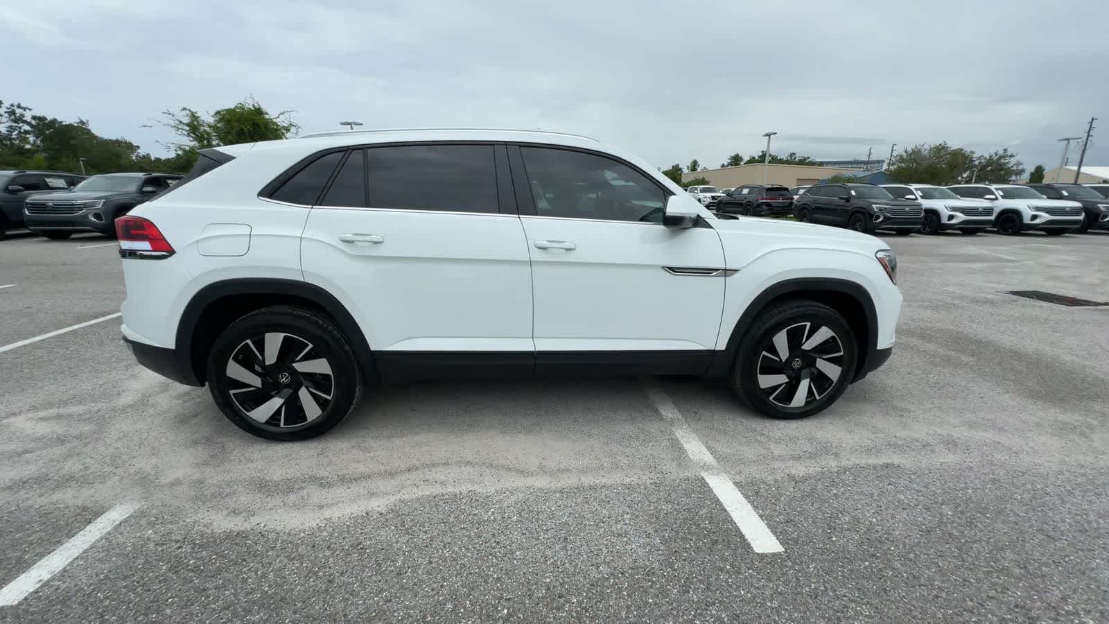 2024 Volkswagen Atlas Cross Sport 2.0T SE c/Tecnología