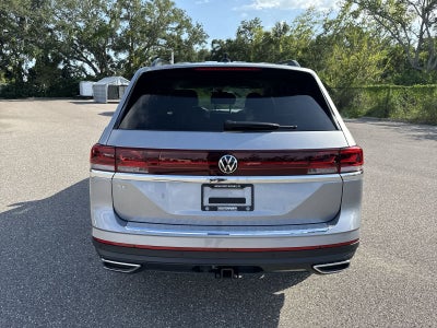 Volkswagen Atlas 2.0T SE con tecnología 2026