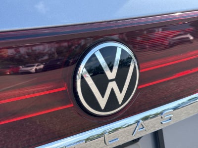 Volkswagen Atlas 2.0T SE con tecnología 2026