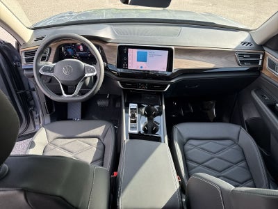 Volkswagen Atlas 2.0T SE con tecnología 2026