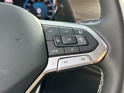 Volkswagen Atlas 2.0T SE con tecnología 2026