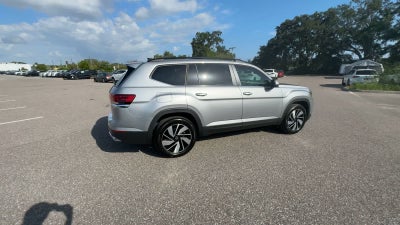 Volkswagen Atlas 2.0T SE con tecnología 2026