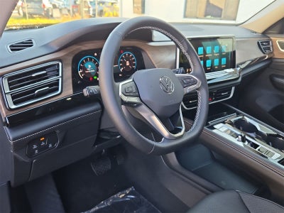 Volkswagen Atlas 2.0T SE con tecnología 2026