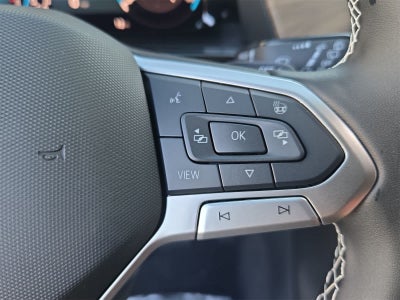 Volkswagen Atlas 2.0T SE con tecnología 2026