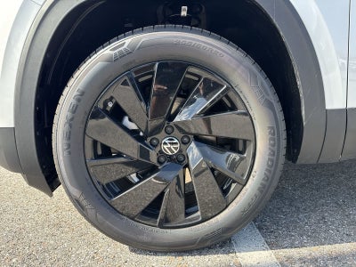 Volkswagen Atlas 2.0T SE con tecnología 2026