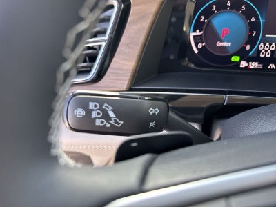 Volkswagen Atlas 2.0T SE con tecnología 2026