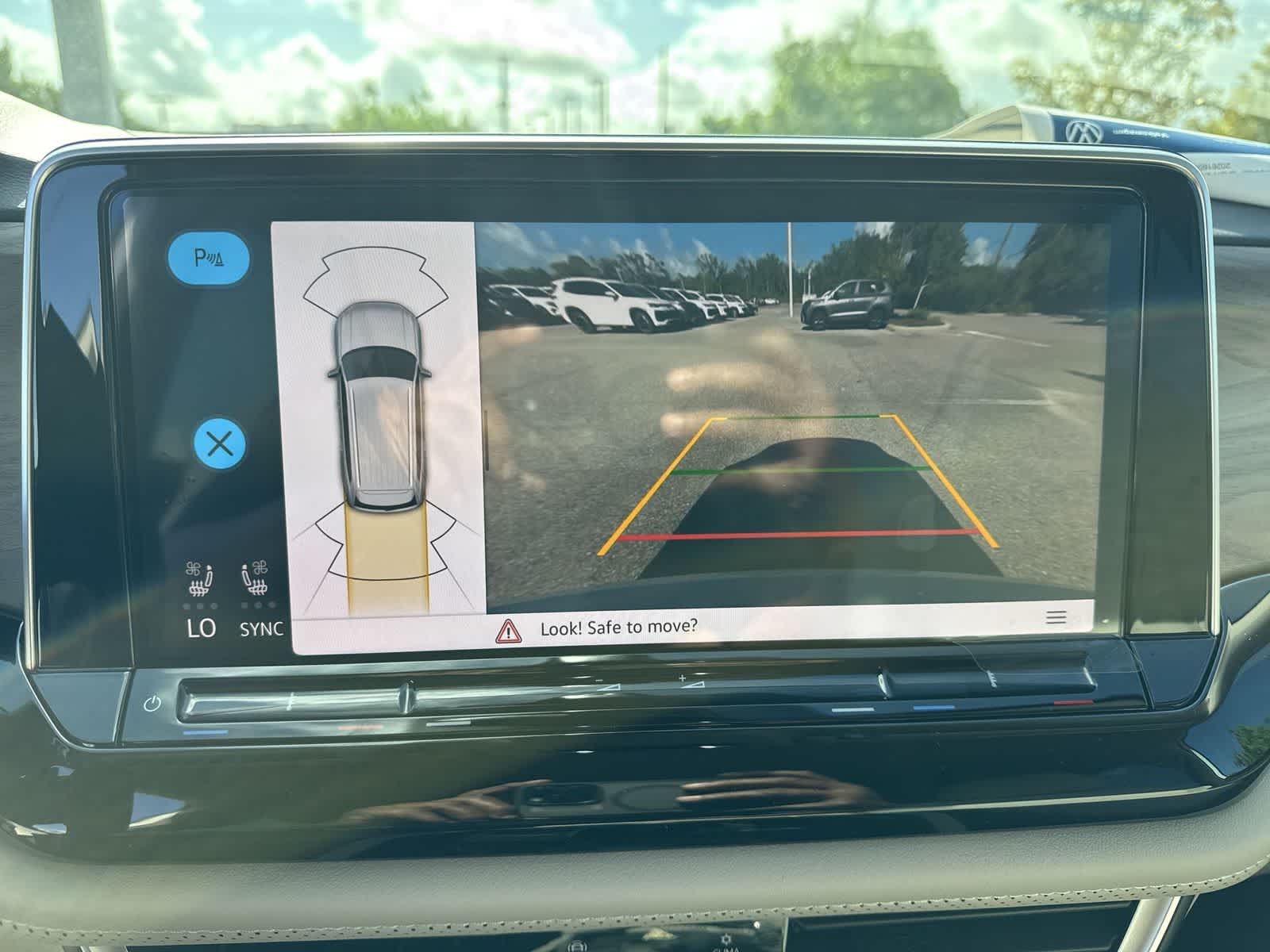 Volkswagen Atlas 2.0T SE con tecnología 2026