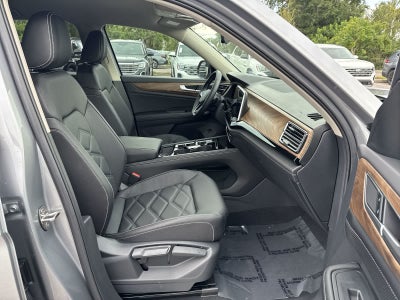 Volkswagen Atlas 2.0T SE con tecnología 2026