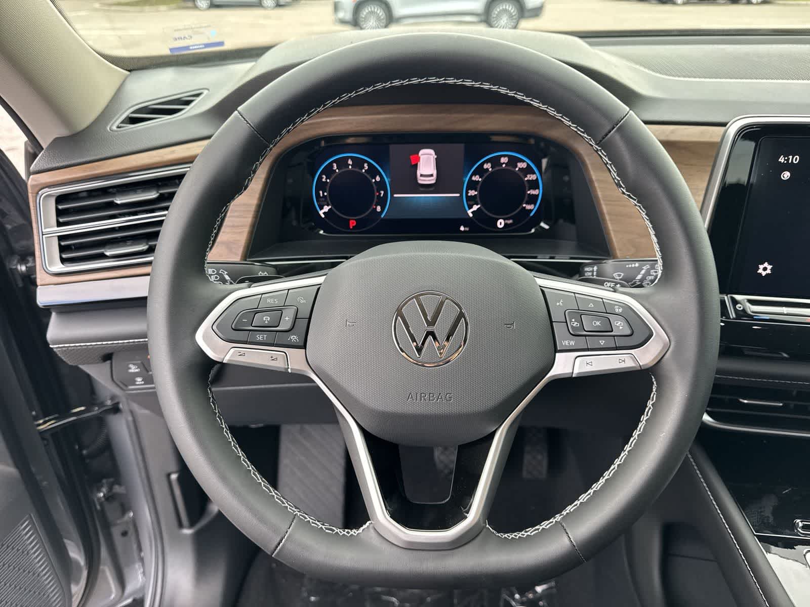 Volkswagen Atlas 2.0T SE con tecnología 2026