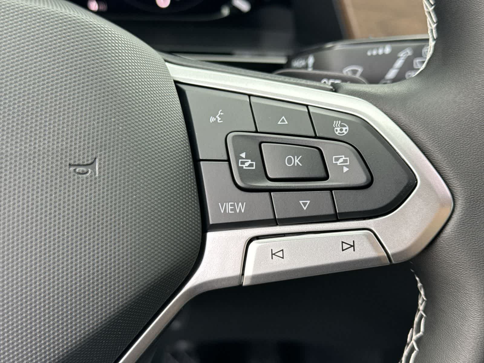 Volkswagen Atlas 2.0T SE con tecnología 2026