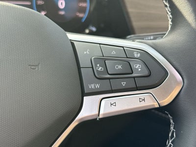 Volkswagen Atlas 2.0T SE con tecnología 2026