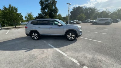 Volkswagen Atlas 2.0T SE con tecnología 2026