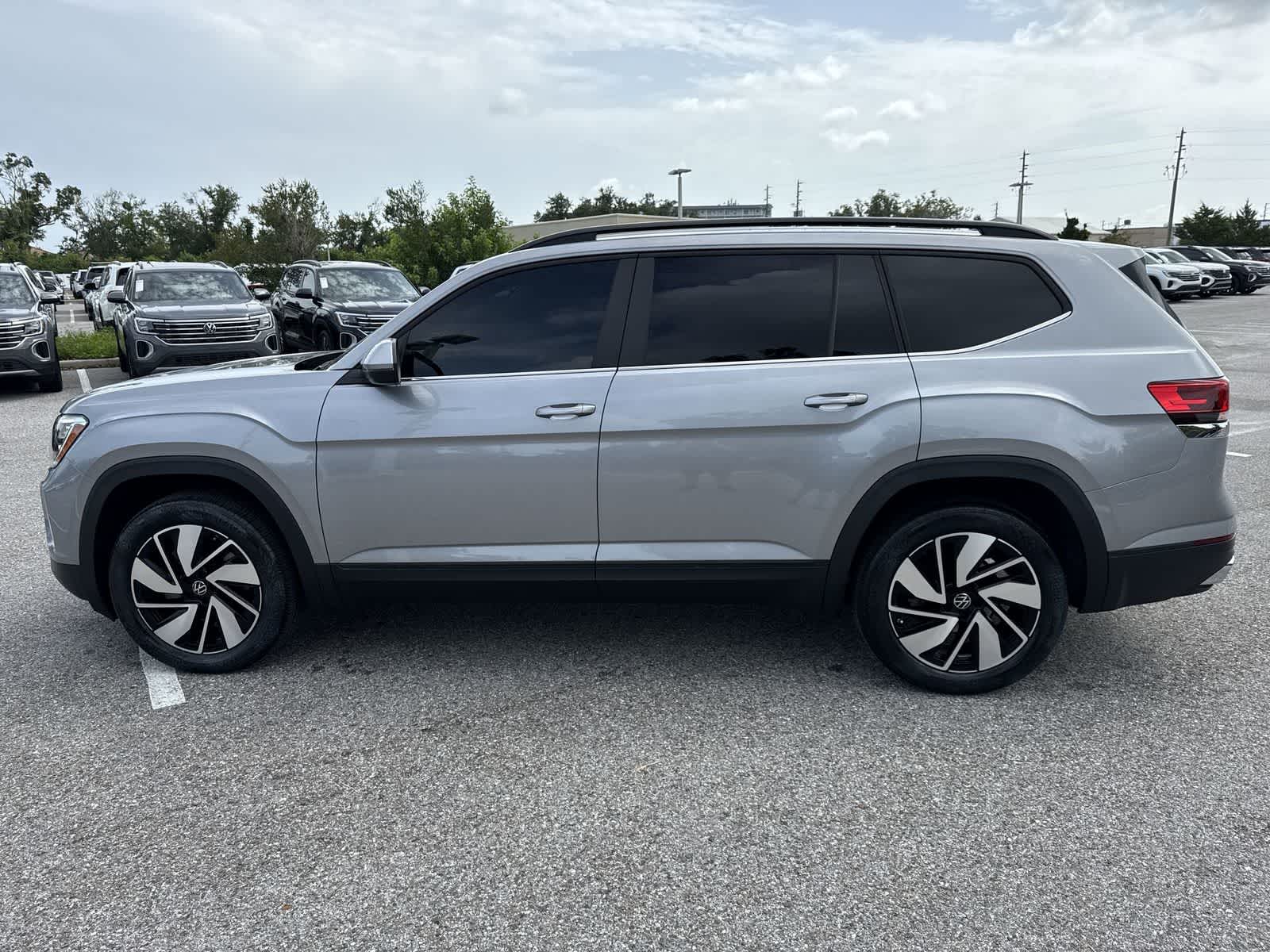 2024 Volkswagen Atlas 2.0T SE c/Tecnología