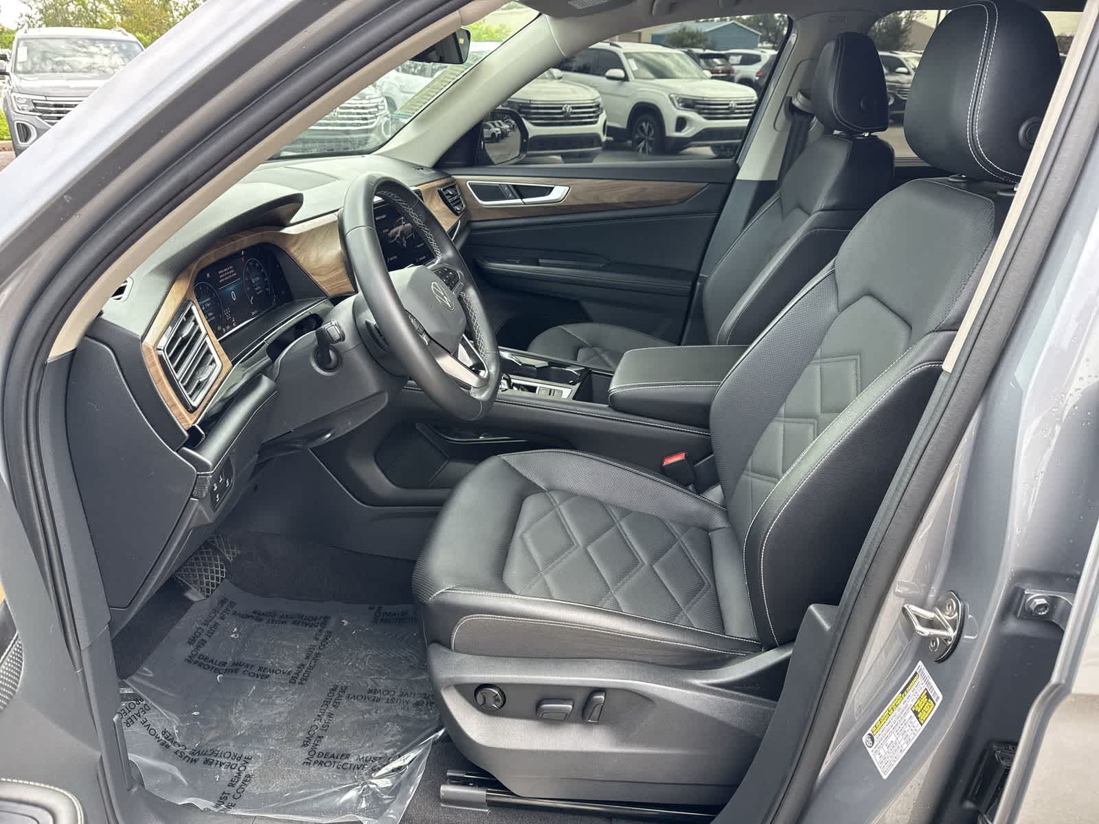 2024 Volkswagen Atlas 2.0T SE c/Tecnología