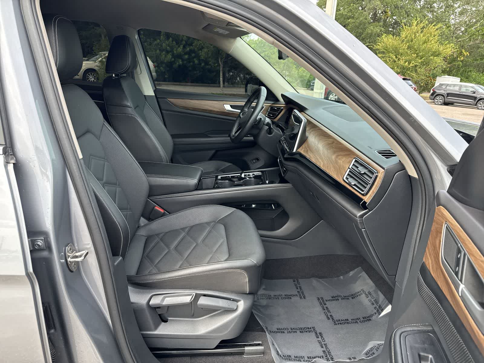 2024 Volkswagen Atlas 2.0T SE c/Tecnología