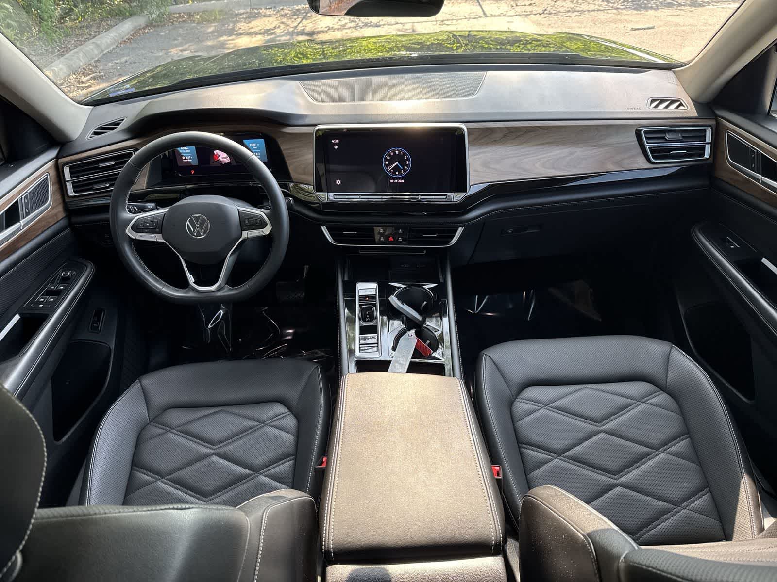 2024 Volkswagen Atlas 2.0T SE c/Tecnología