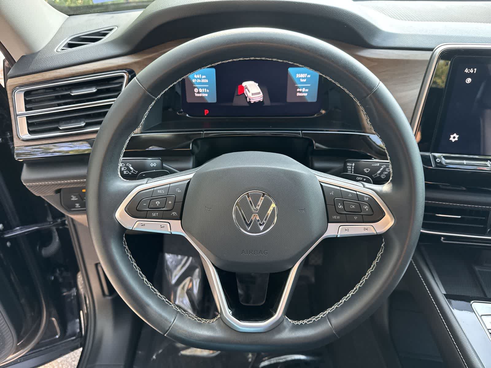 2024 Volkswagen Atlas 2.0T SE c/Tecnología