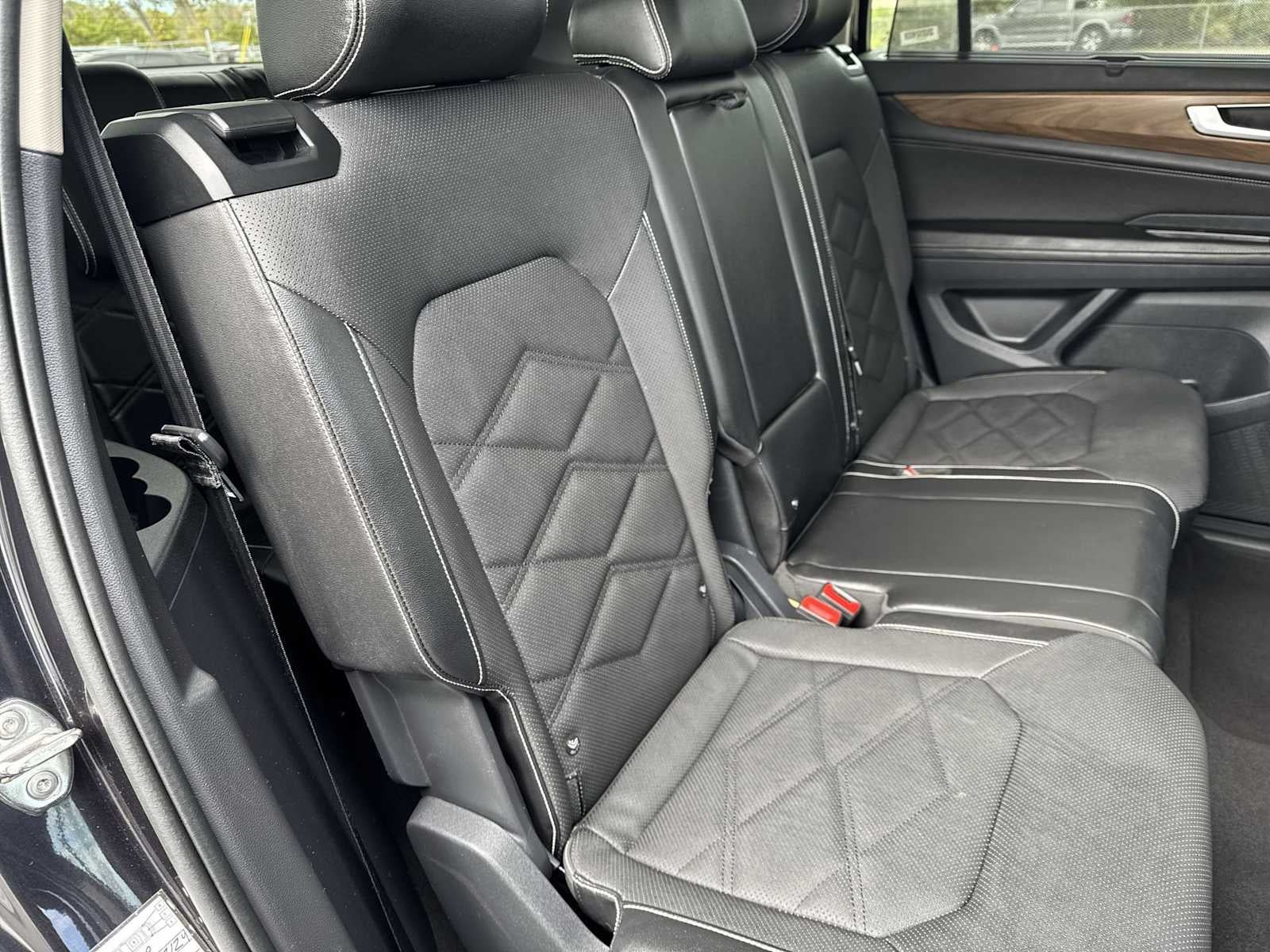 2024 Volkswagen Atlas 2.0T SE c/Tecnología