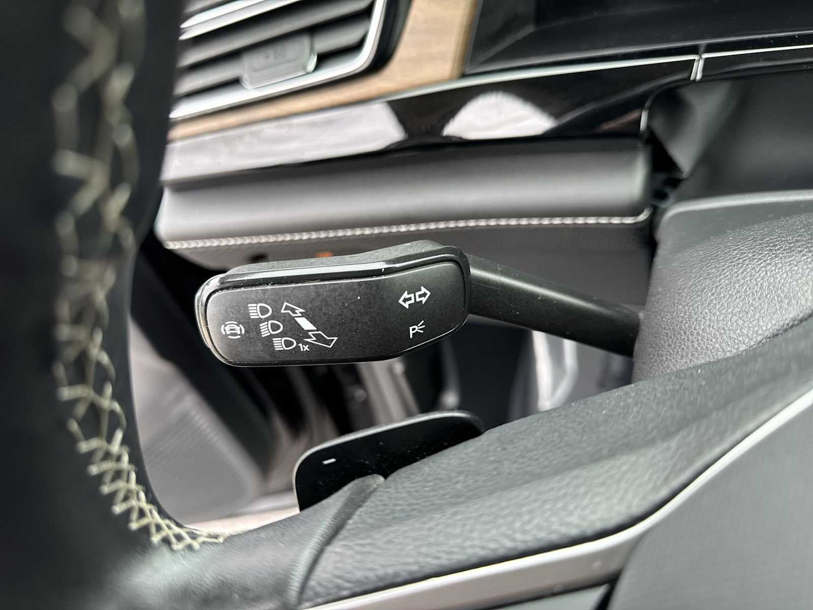 2024 Volkswagen Atlas 2.0T SE c/Tecnología