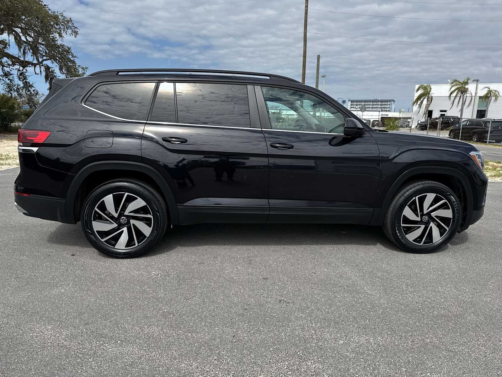 2024 Volkswagen Atlas 2.0T SE c/Tecnología