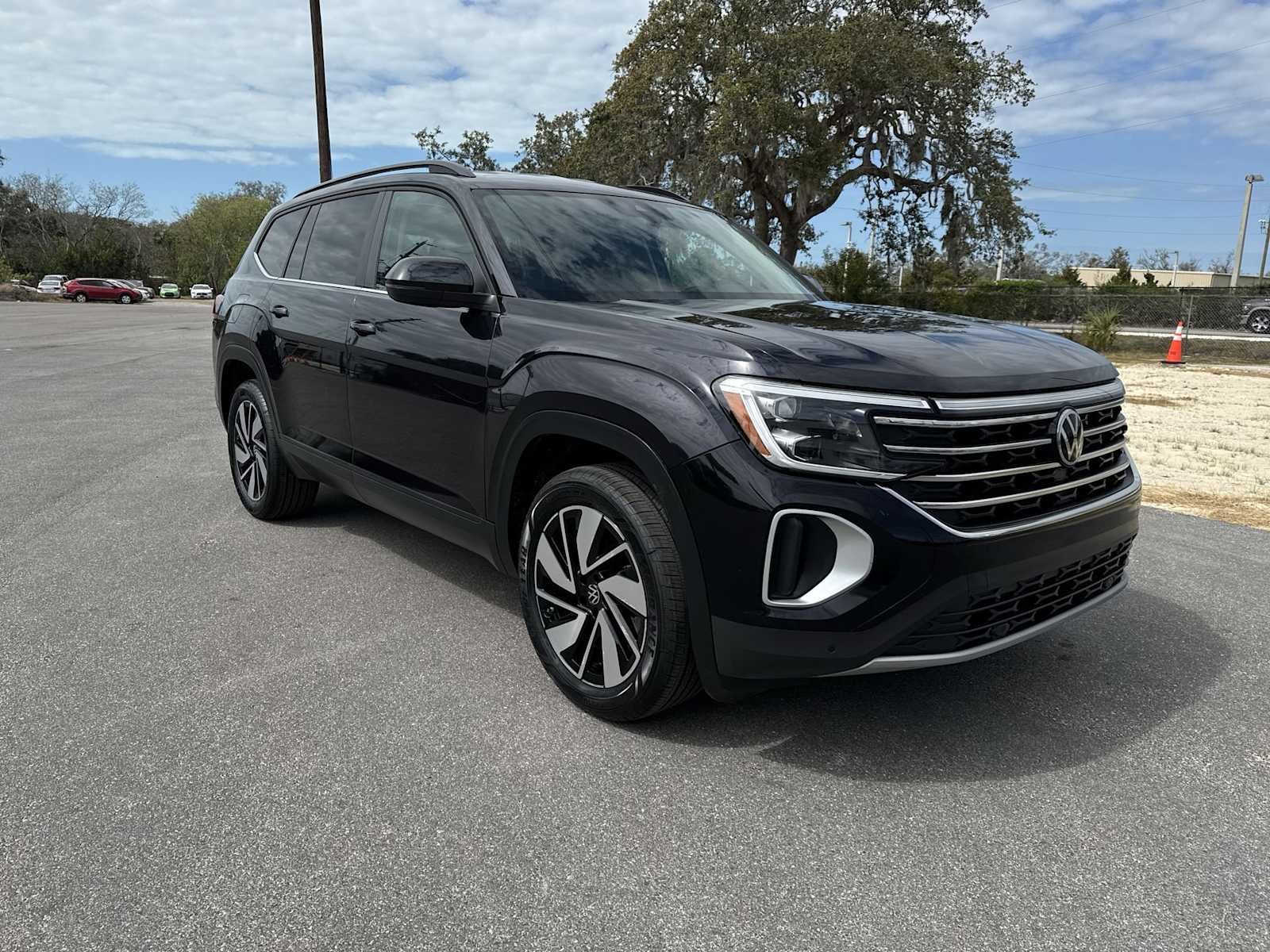 2024 Volkswagen Atlas 2.0T SE c/Tecnología