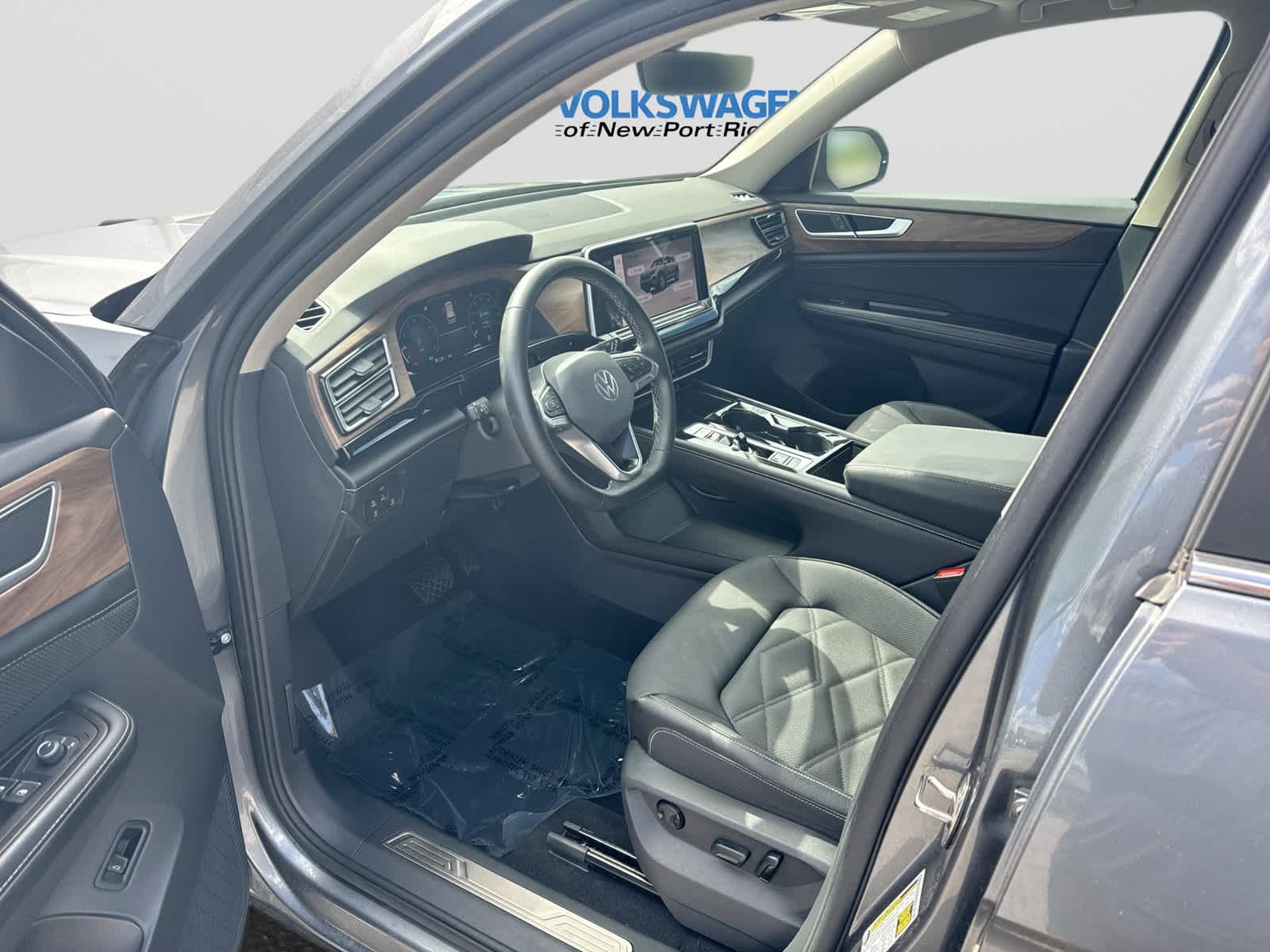 2024 Volkswagen Atlas 2.0T SE c/Tecnología
