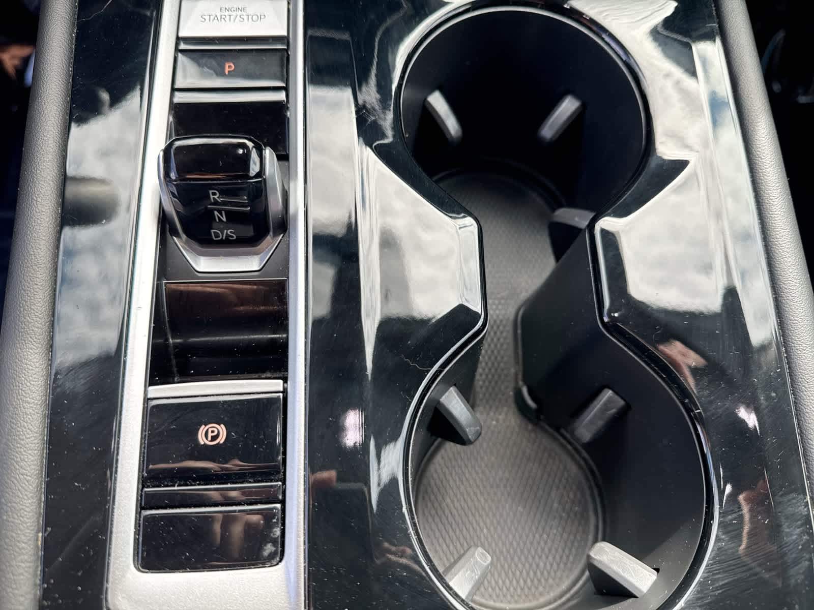 2024 Volkswagen Atlas 2.0T SE c/Tecnología