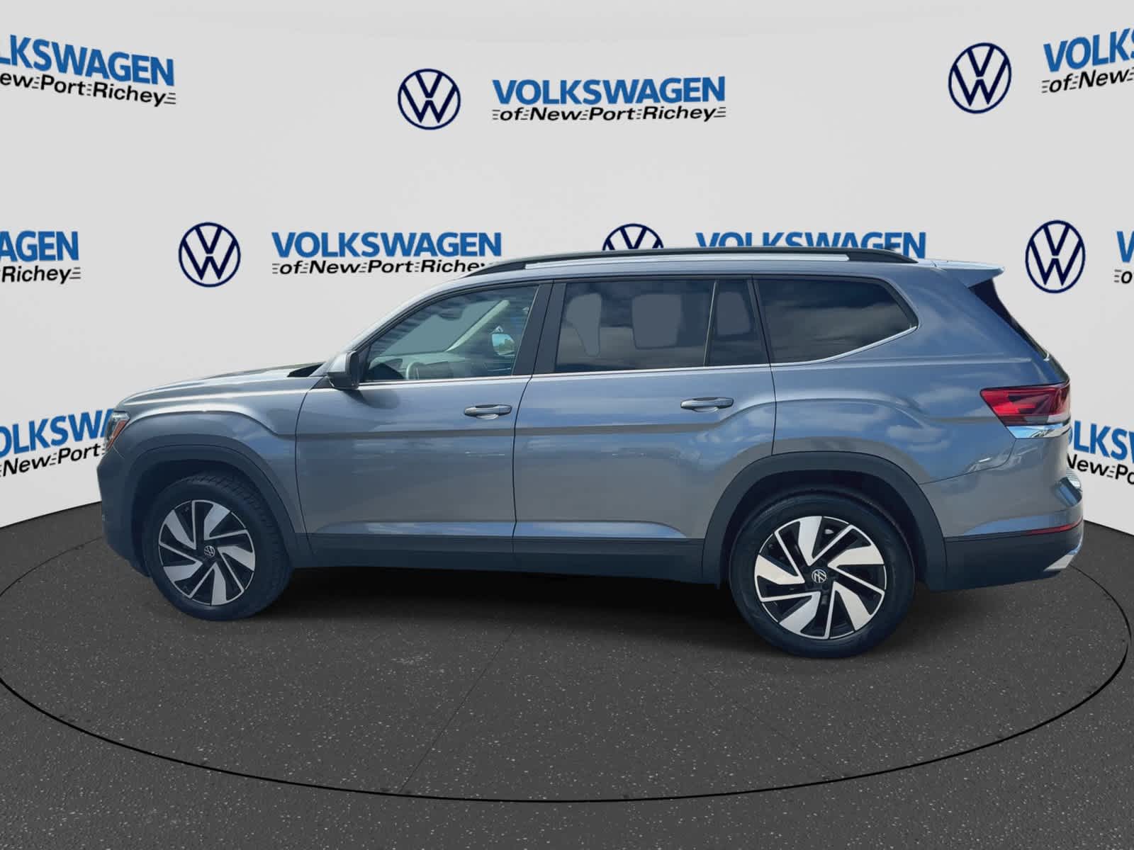 2024 Volkswagen Atlas 2.0T SE c/Tecnología