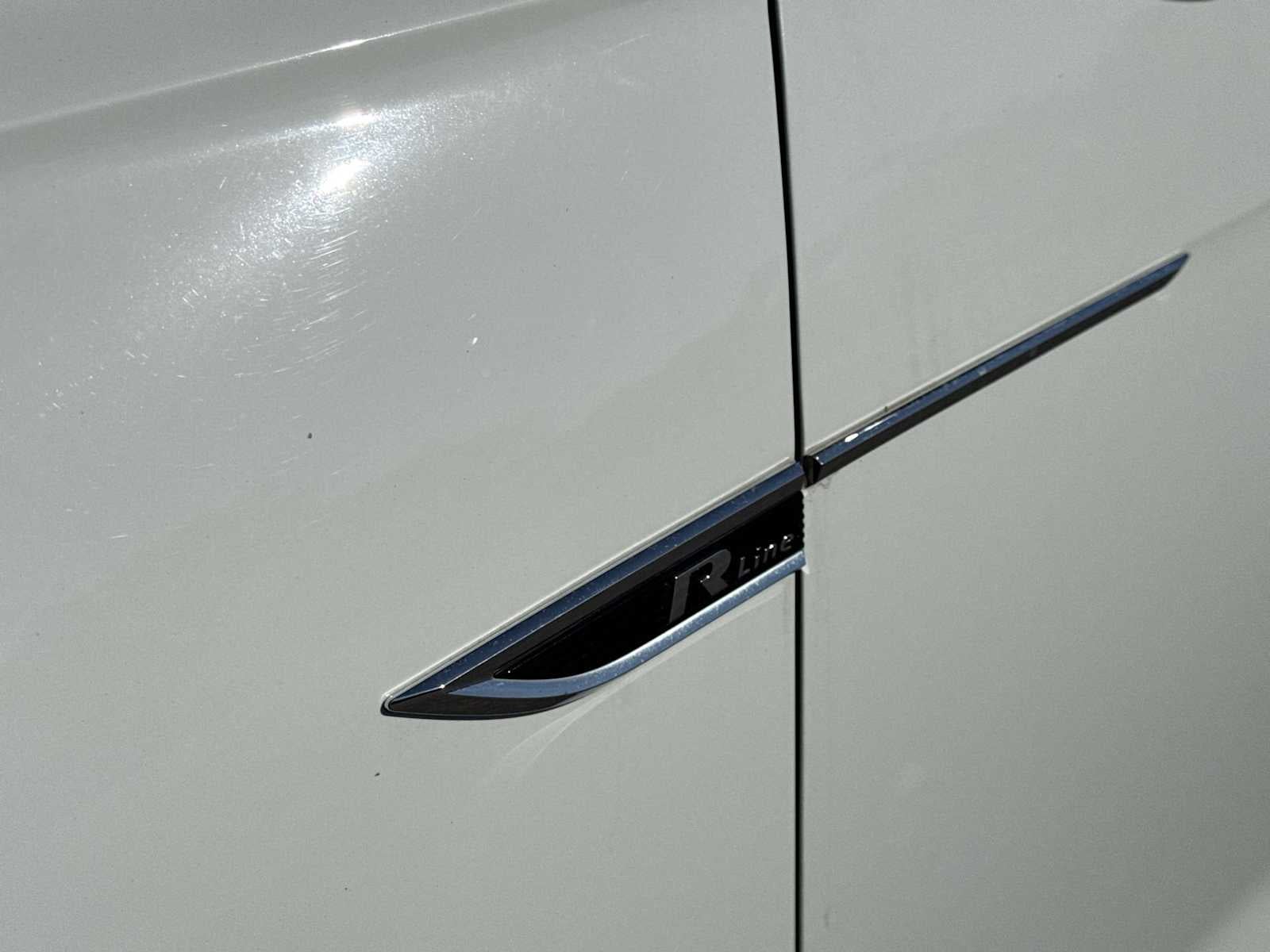 Volkswagen Passat 2.0T R-Line 2022