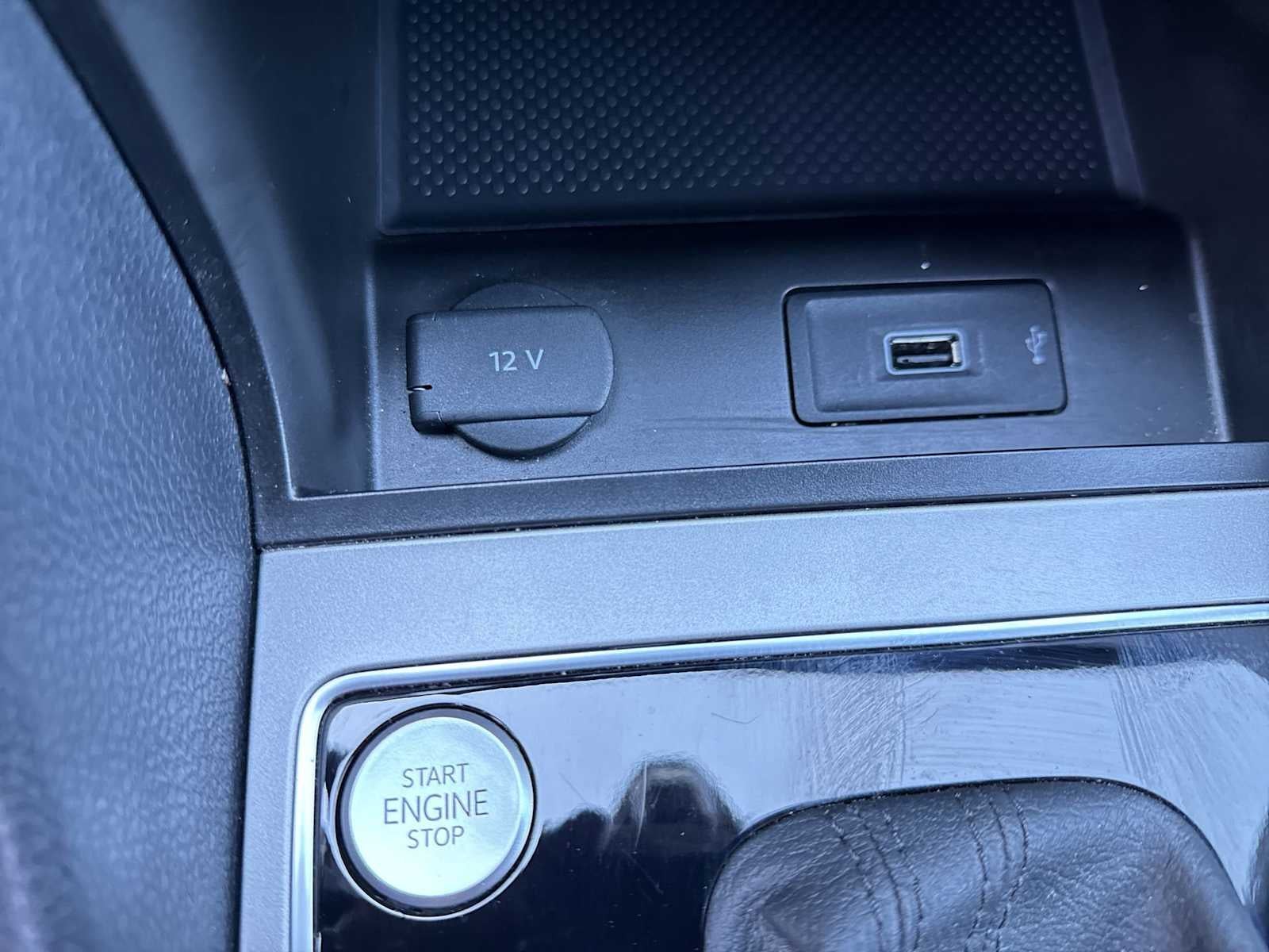 Volkswagen Passat 2.0T R-Line 2022