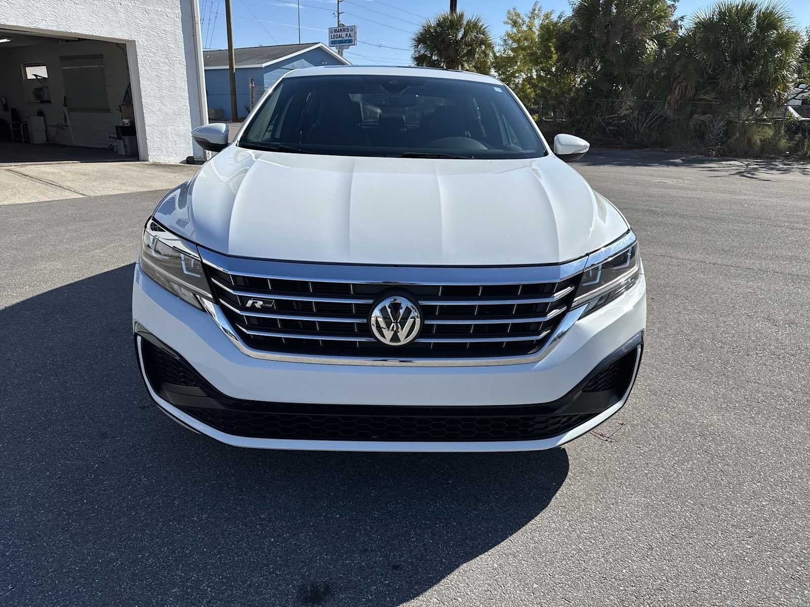 Volkswagen Passat 2.0T R-Line 2022