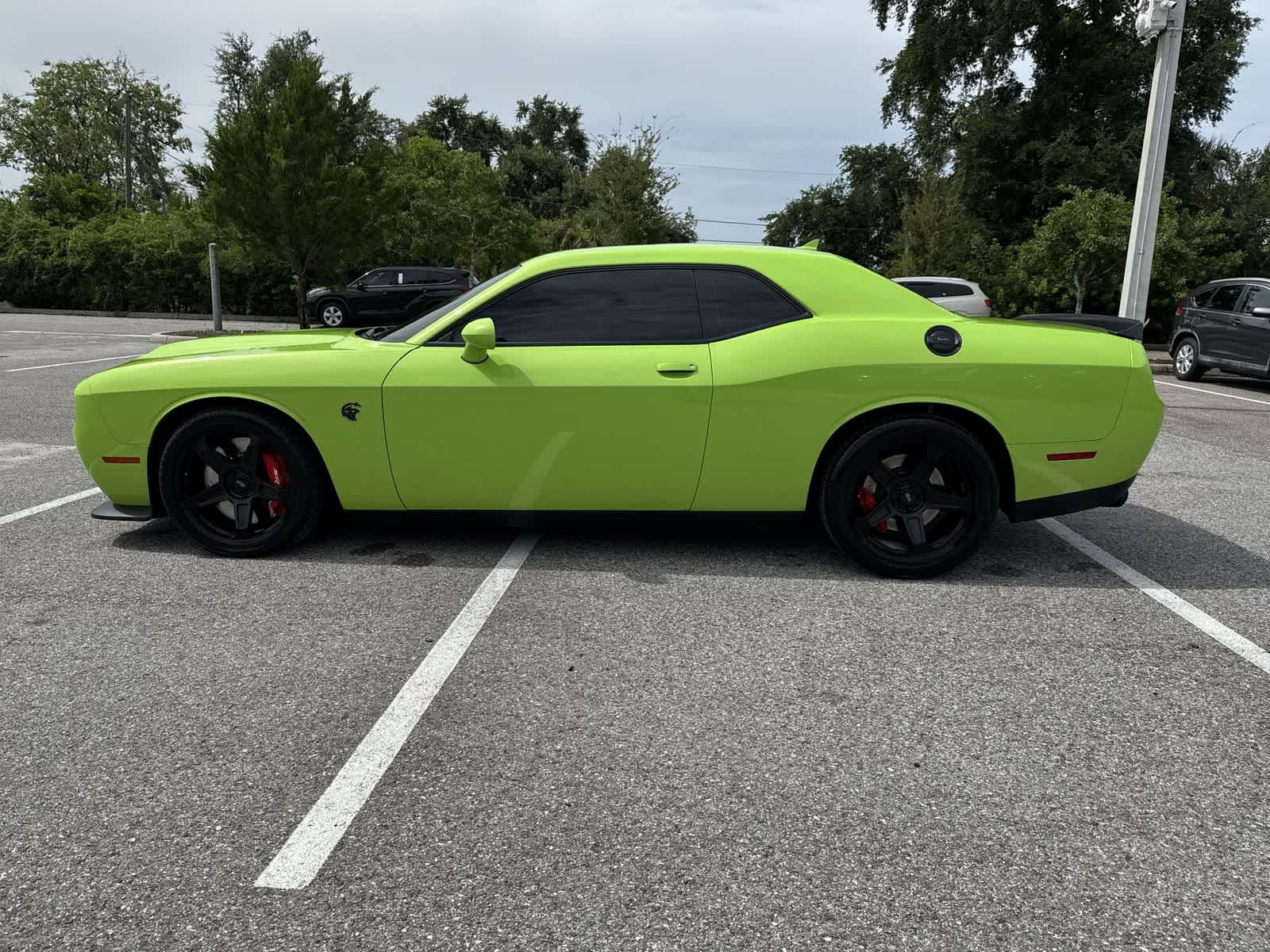 Dodge Challenger SRT Hellcat Jailbreak 2023