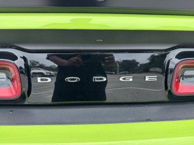 Dodge Challenger SRT Hellcat Jailbreak 2023