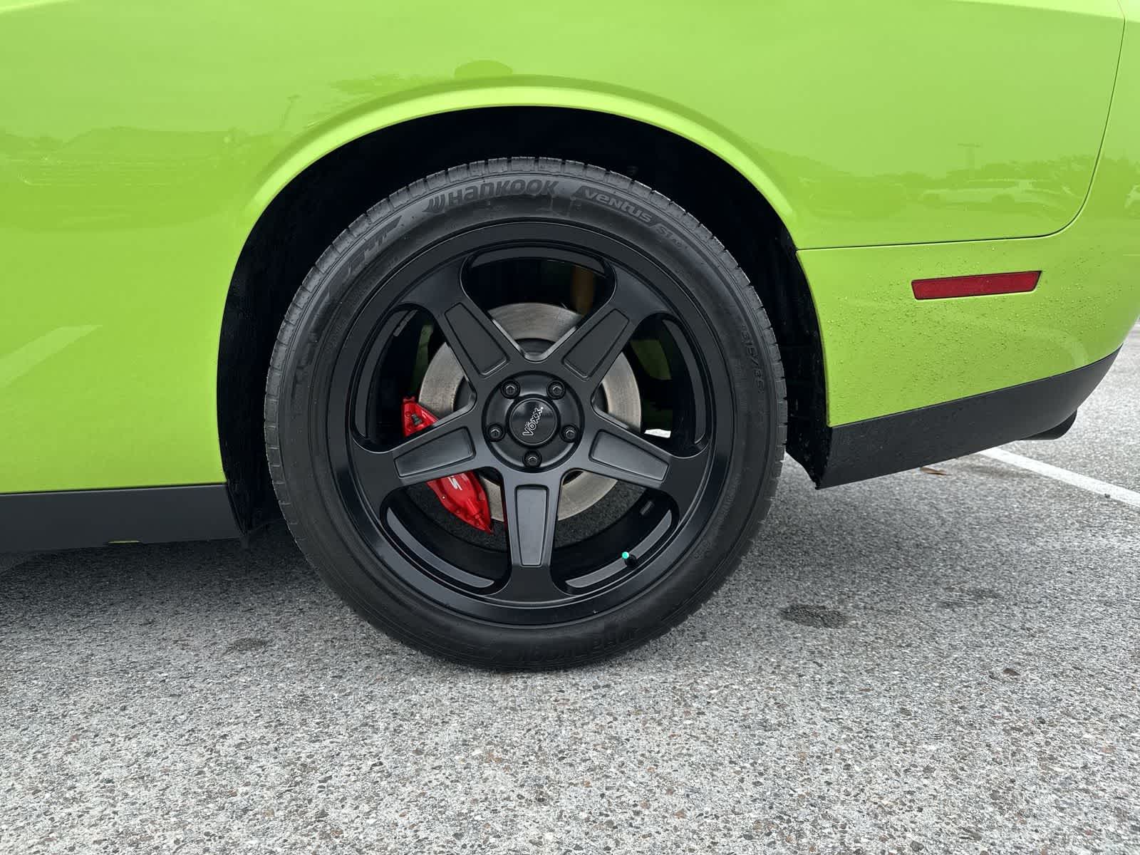 Dodge Challenger SRT Hellcat Jailbreak 2023