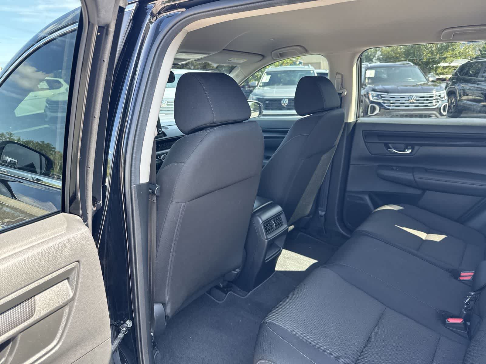 Honda CR-V LX 2025