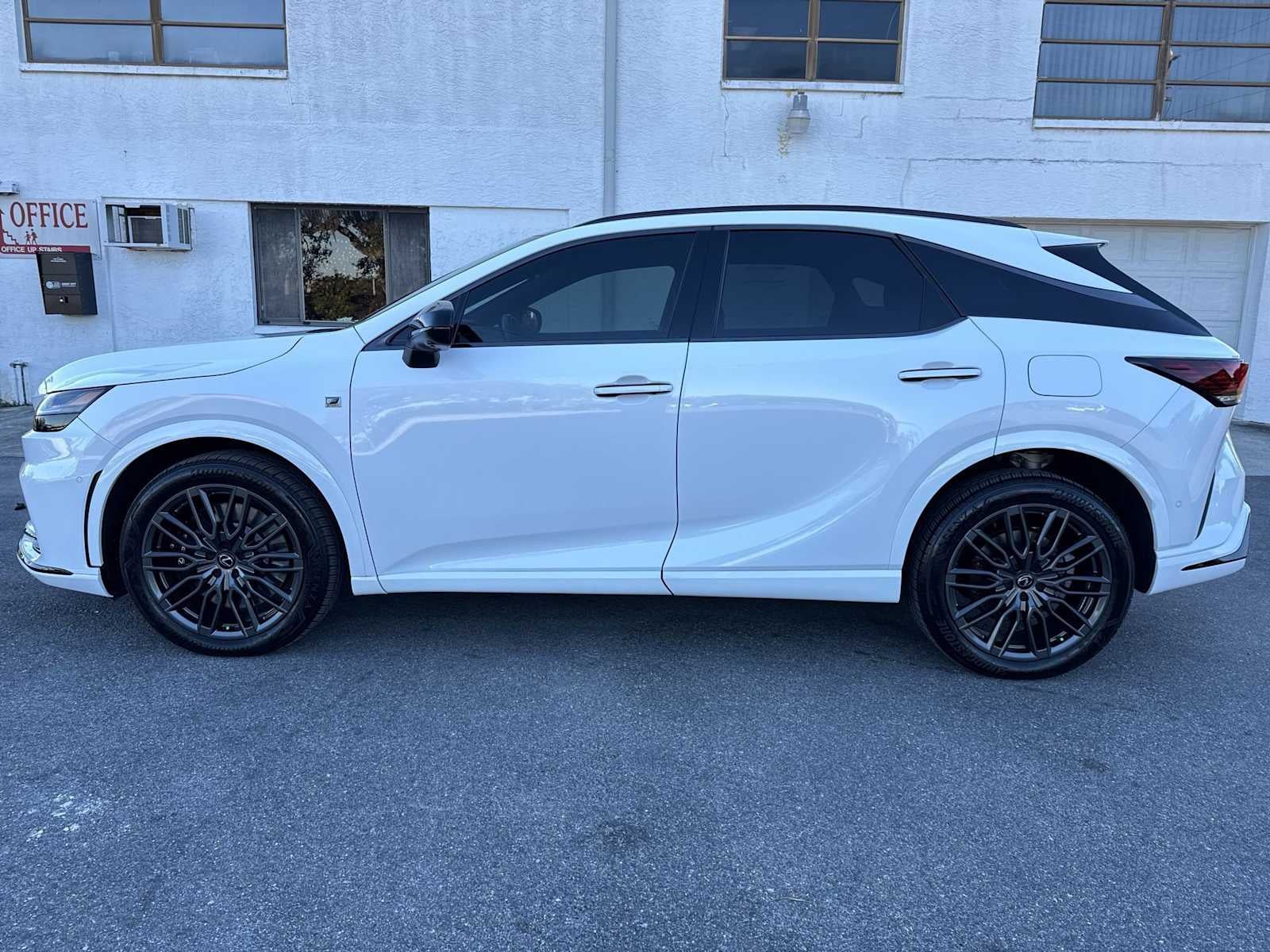 Lexus RX F SPORT Performance 2024