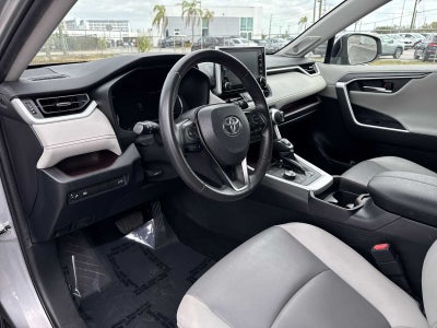Toyota RAV4 Limited 2020