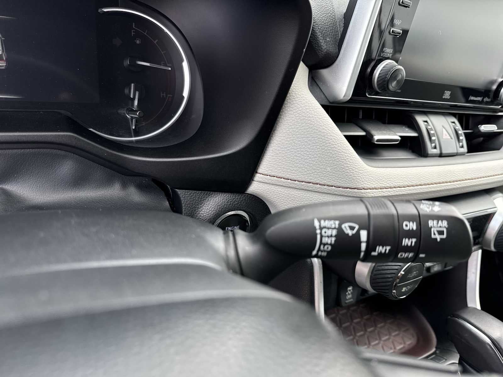 Toyota RAV4 Limited 2020