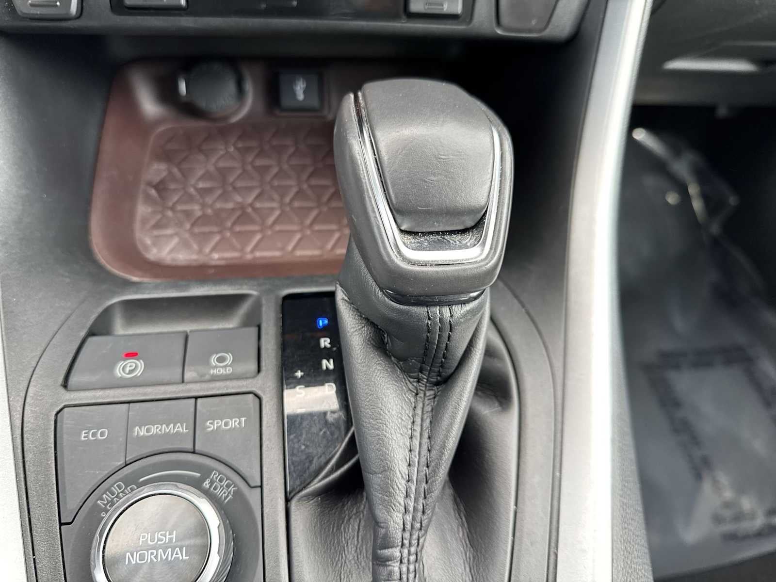 Toyota RAV4 Limited 2020