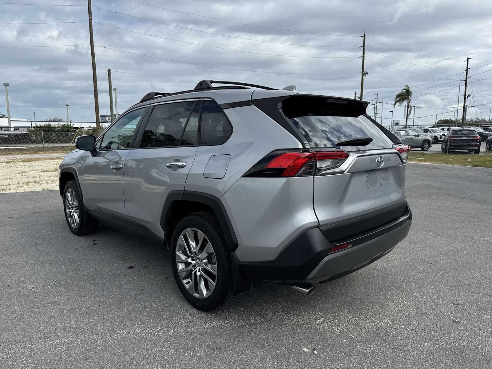 Toyota RAV4 Limited 2020