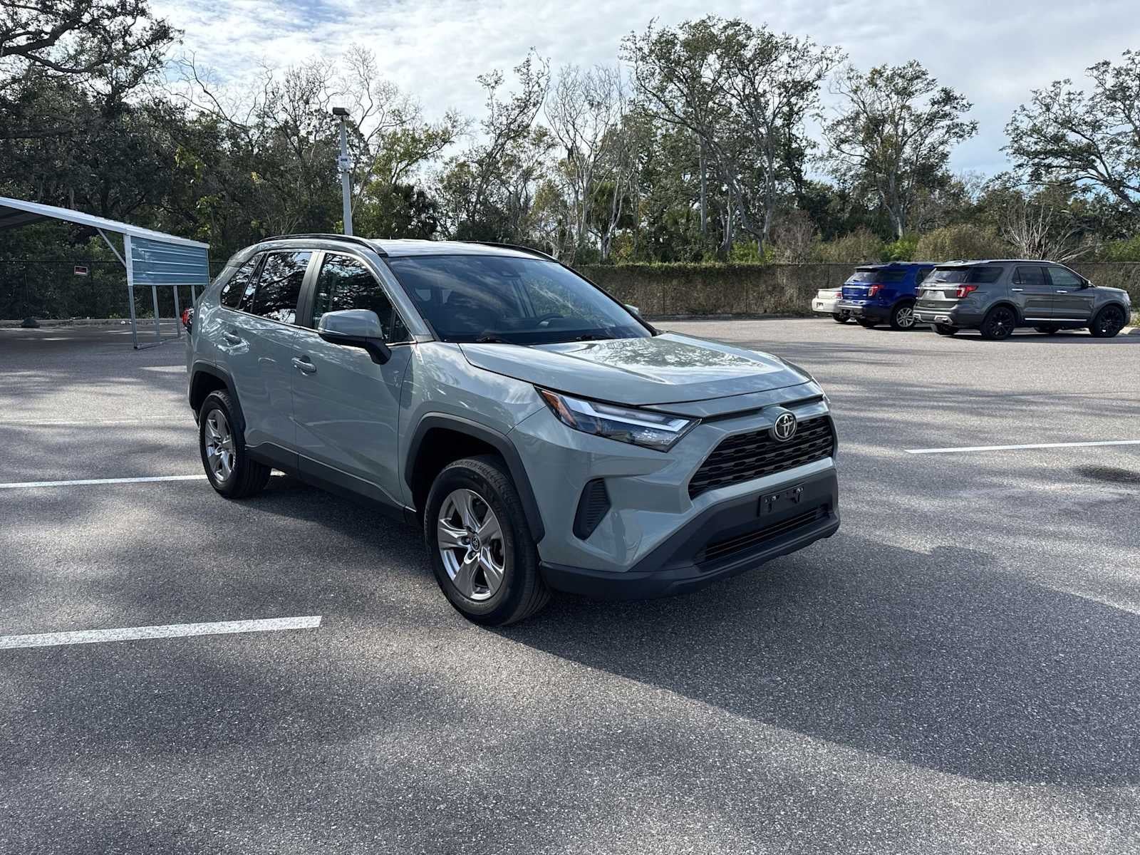 2022 Toyota RAV4 XLE