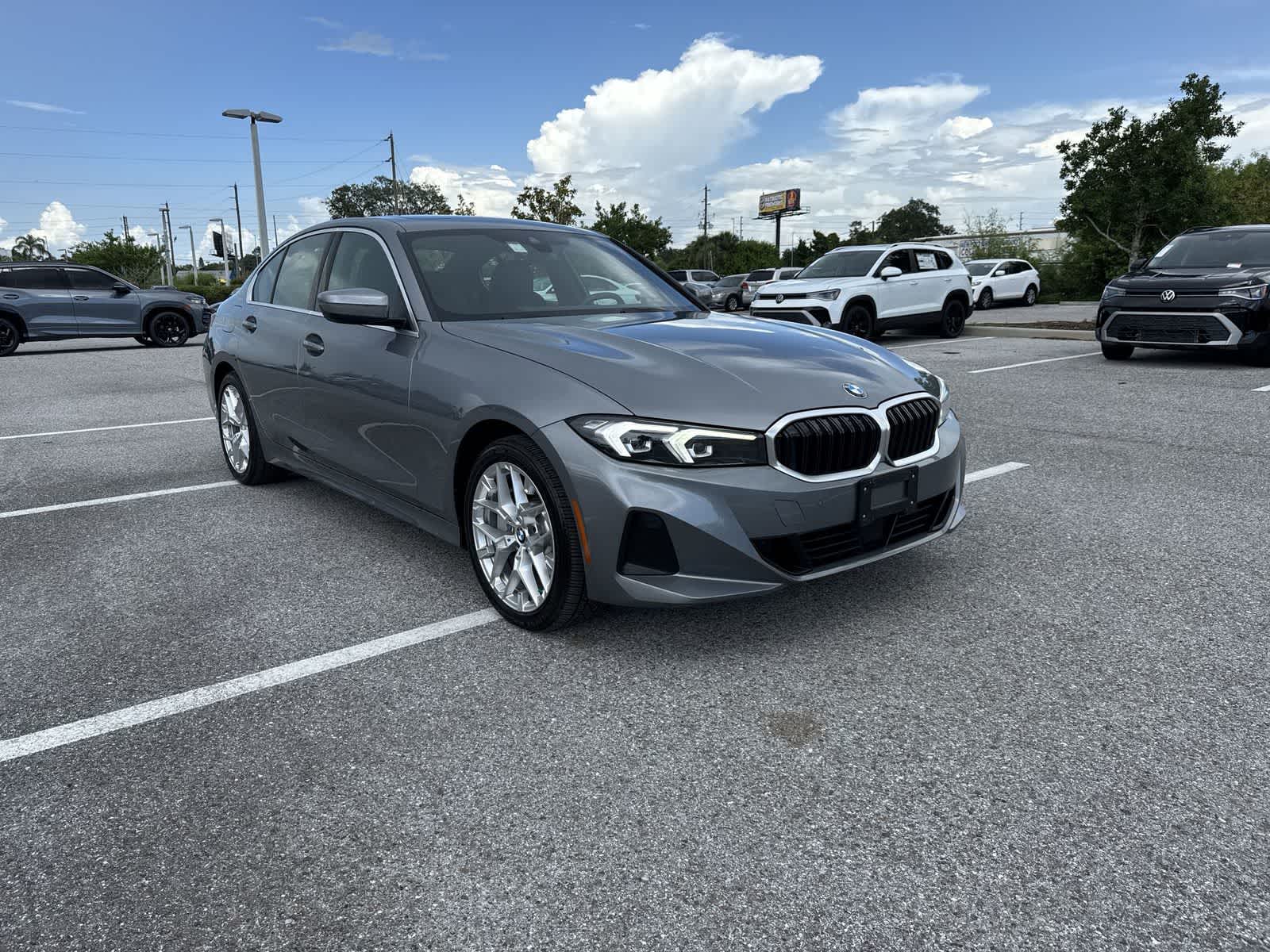 BMW 330i xDrive 2025 330i xDrive