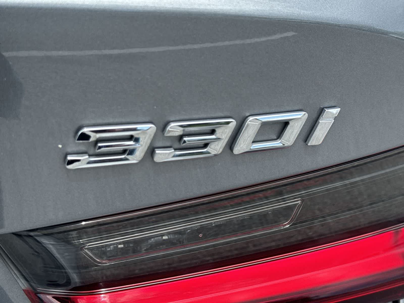 BMW 330i xDrive 2025 330i xDrive