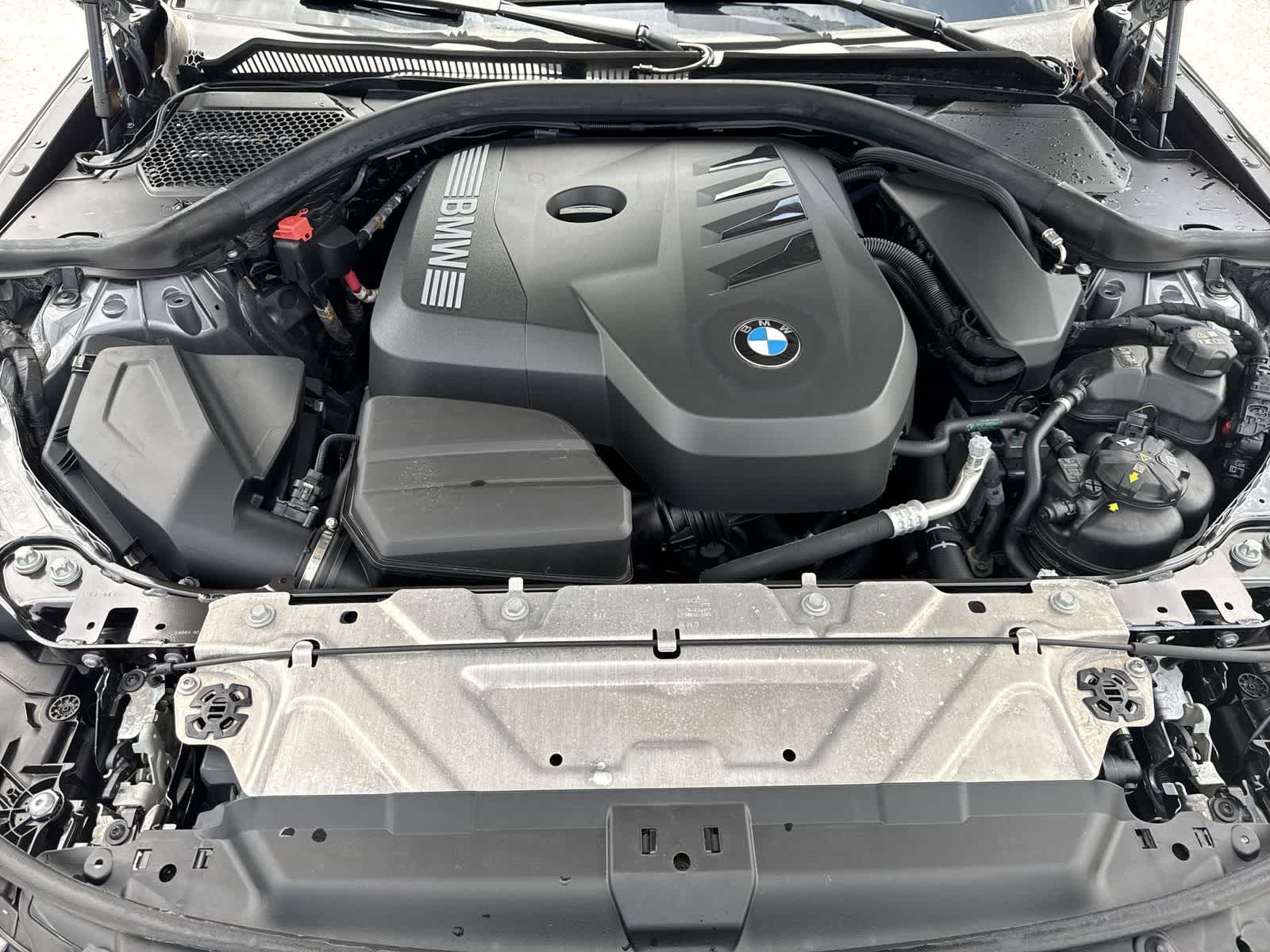 BMW 330i xDrive 2025 330i xDrive