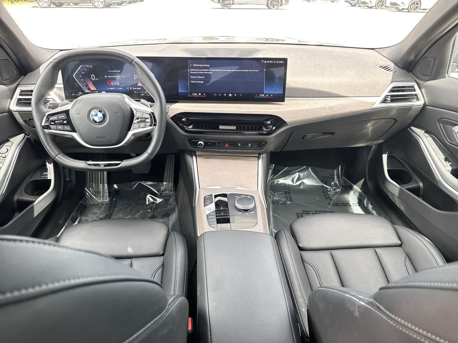 BMW 330i xDrive 2025 330i xDrive