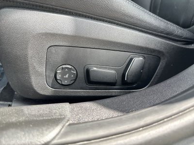 BMW 330i xDrive 2025 330i xDrive