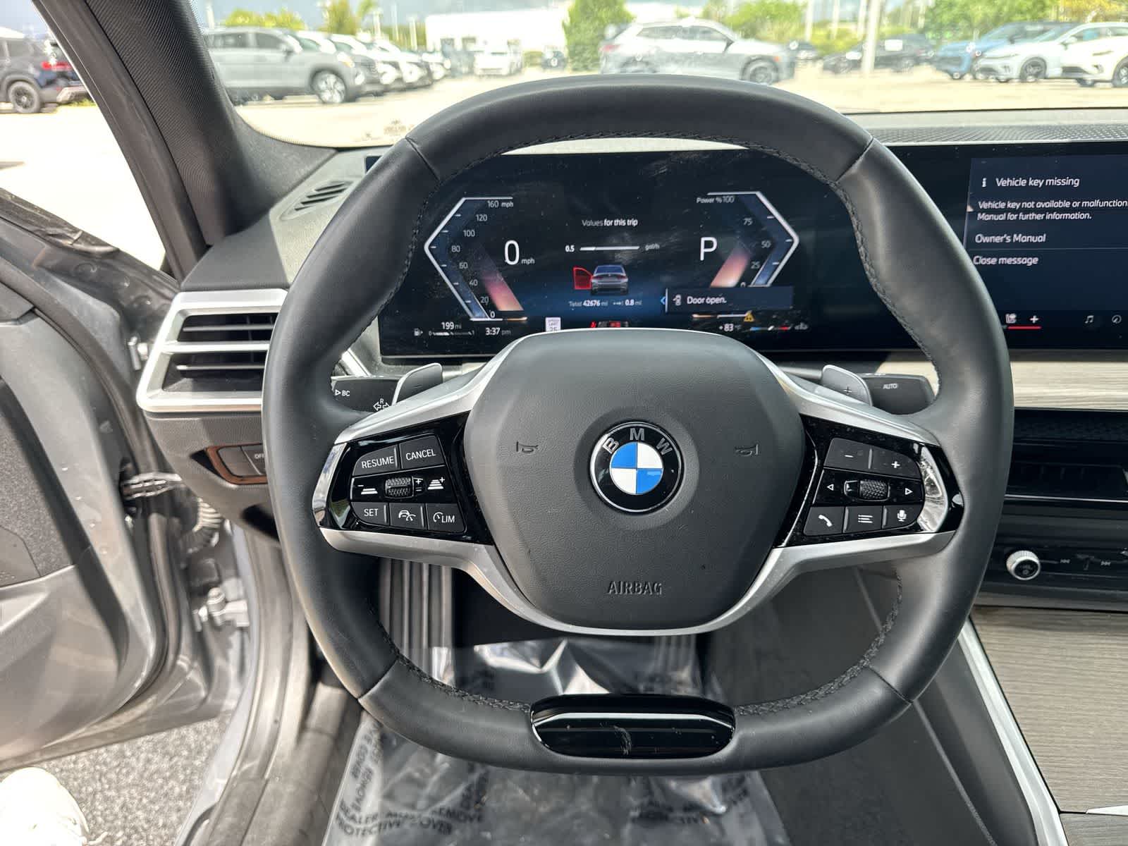 BMW 330i xDrive 2025 330i xDrive
