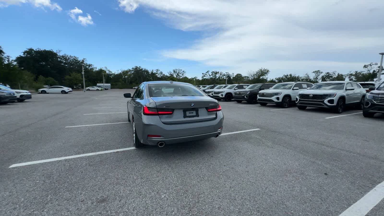 BMW 330i xDrive 2025 330i xDrive