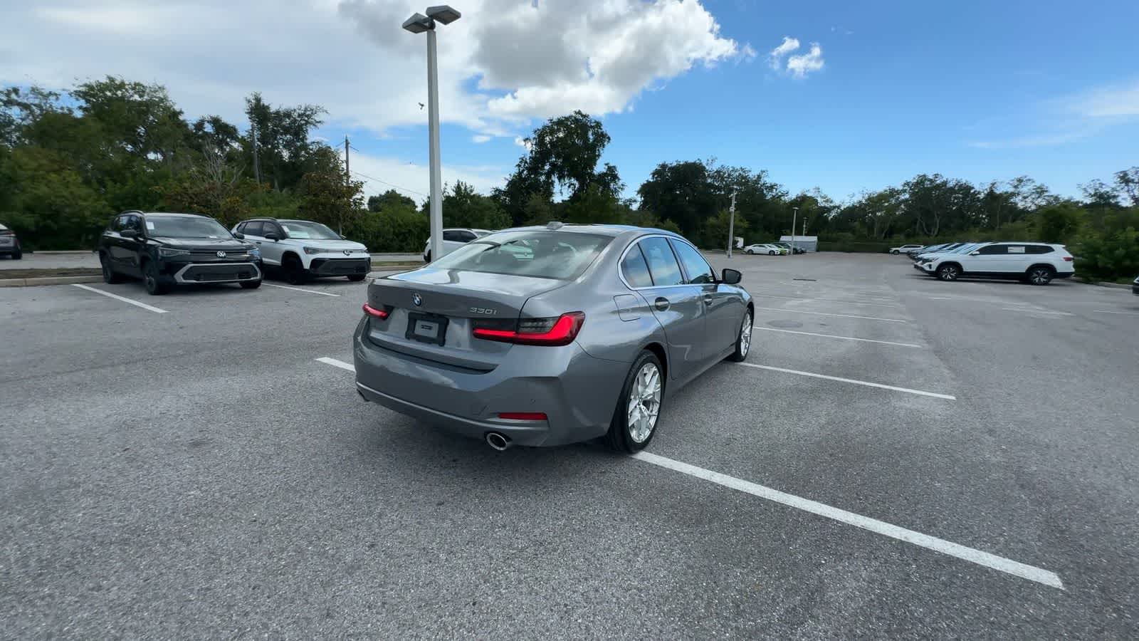 BMW 330i xDrive 2025 330i xDrive